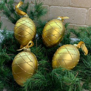 Ornaments Gold with Glitter - set of 4